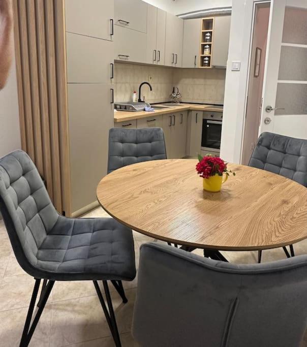 Apartment Ninas Dobrota Kültér fotó